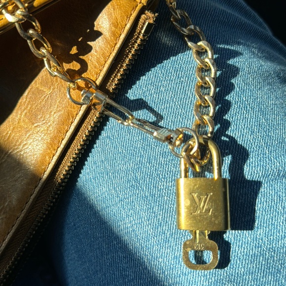 Louis Vuitton Brass with Gold Finish Padlock With Key 312 - Picture 1 of 2